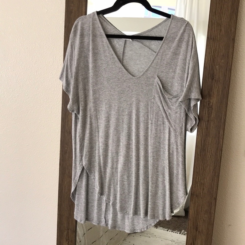 Loose shirt
